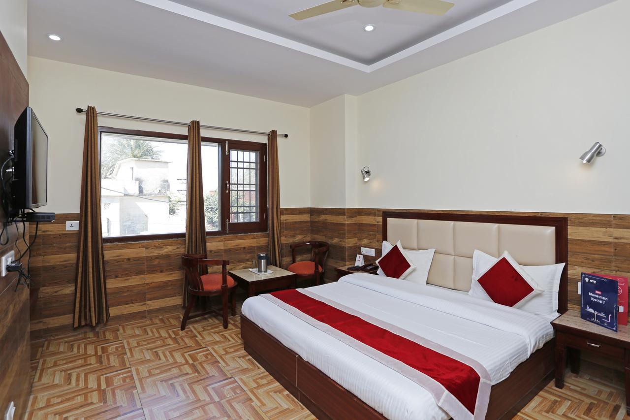 Hotel Vishnu Inn Dehradun Exterior photo